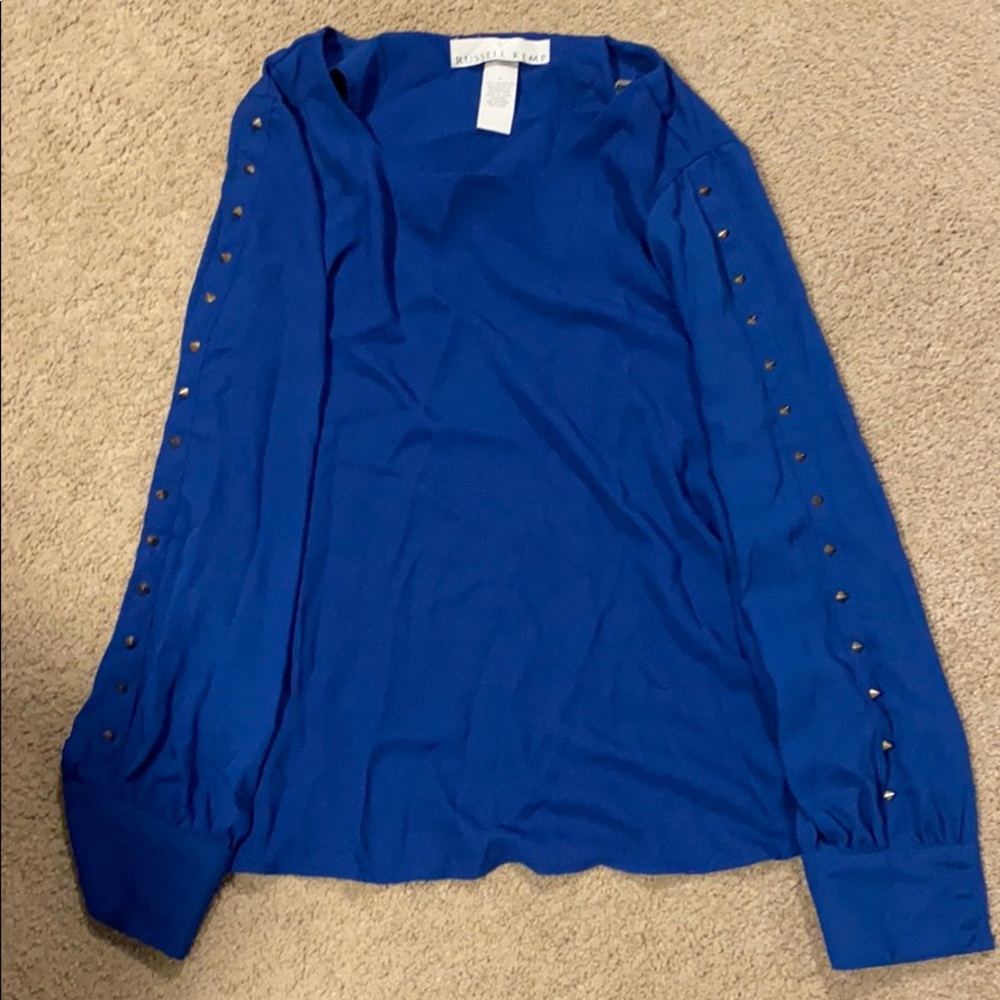 Size S long sleeve shirt